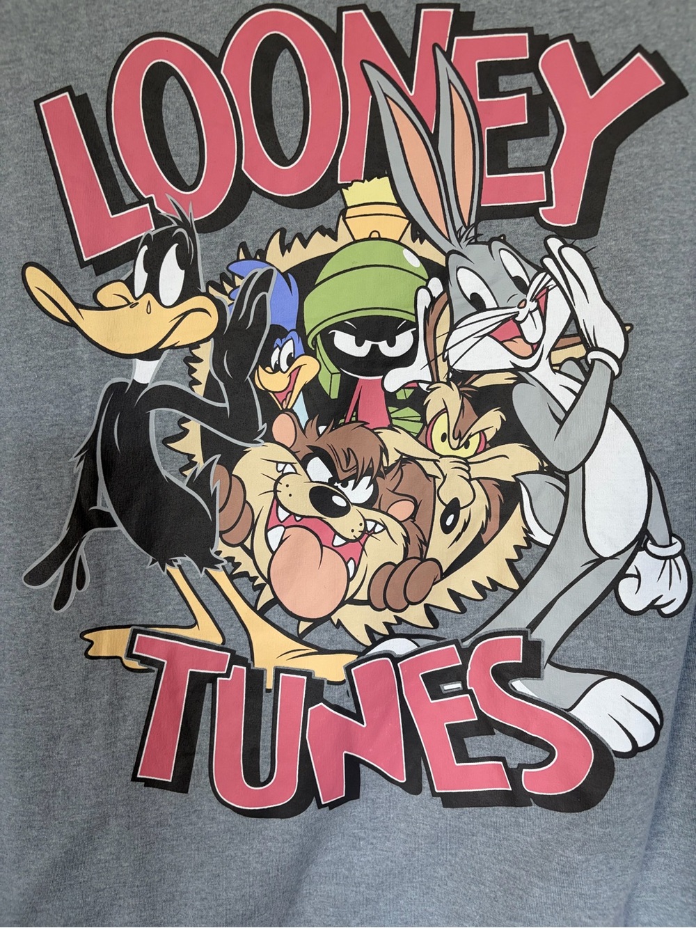 Warner Bros. Looney Tunes T-Shirt XL Gray Crewneck with Black Logo